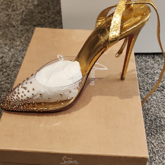 Gold Stiletto Heel with Studded Toe - Picture 4 of 4